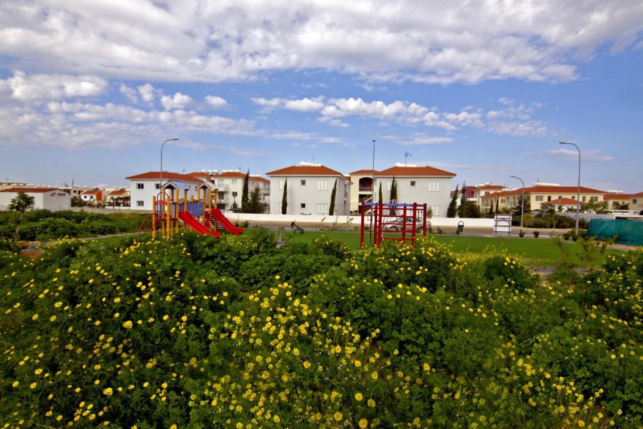Mythical Sands Apartments Protaras Buitenkant foto